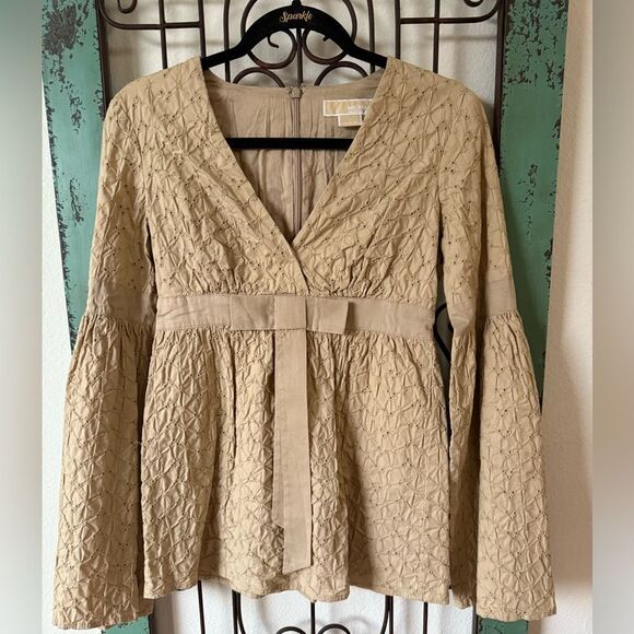 MICHAEL Michael Kors Eyelet Bell Sleeve.size 2 - Picture 3 of 8